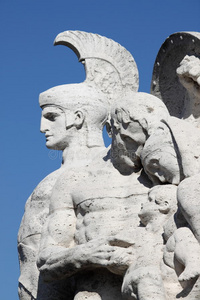 罗马维克多伊曼纽尔二世桥上的雕像