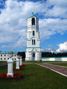 belltower 三位一体亚历山大 svirsky 修道院