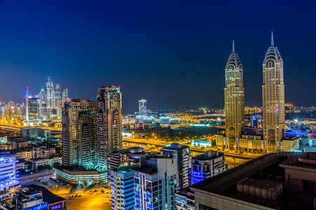 迪拜市中心。东 联合阿拉伯联合酋长国的体系结构