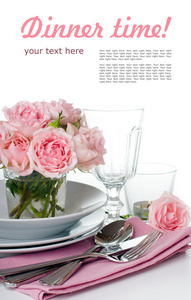 节日表设置与粉红玫瑰