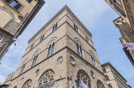 orsanmichele 是一个教会在通过 calzaiuoli 在佛罗伦萨，意大利