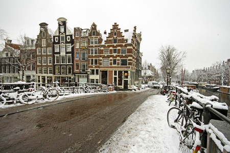 白雪皑皑的冬天荷兰阿姆斯特丹