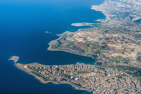 在马耳他从空中看到 bugibba
