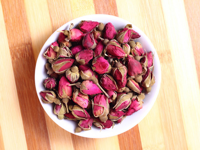 玫瑰花干干燥的玫瑰花照片