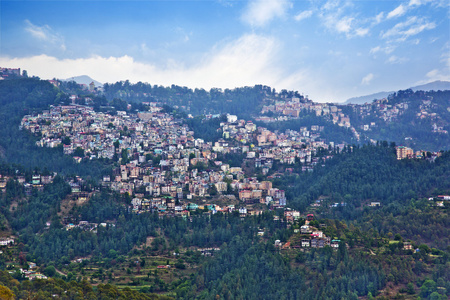 建筑在一座山，西姆拉