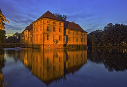 Strnkede castle