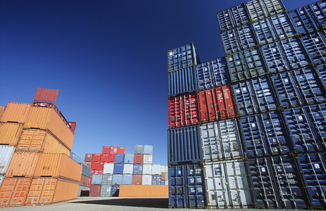 集装箱堆场图片