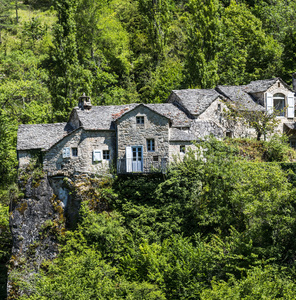 三峡杜塔恩 村庄