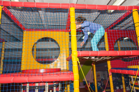 室内游乐场图片-室内游乐场素材-室内游乐场插画-摄图新视界