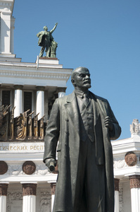 vvc 主馆和列宁纪念碑