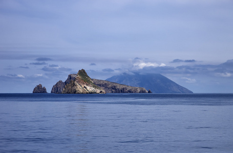 斯特龙博利火山岛屿的视图