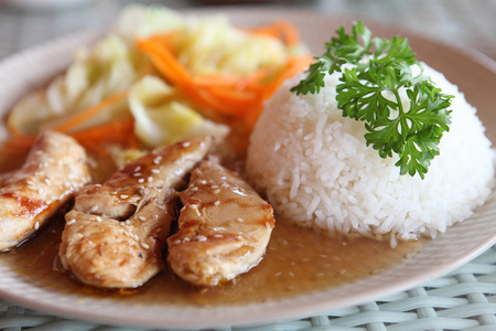 照烧鸡肉饭