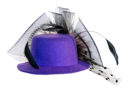 淡紫色的帽子