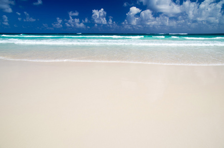 加勒比海滩