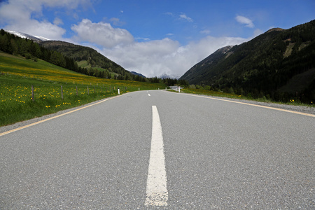 Mountain pass road, Slkpass, Austria