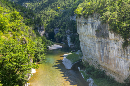 三峡杜塔恩 村庄