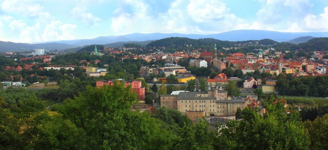 jelenia 戈拉