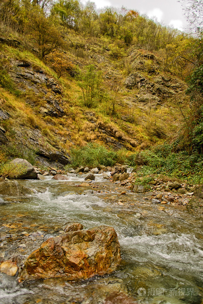 山区河流