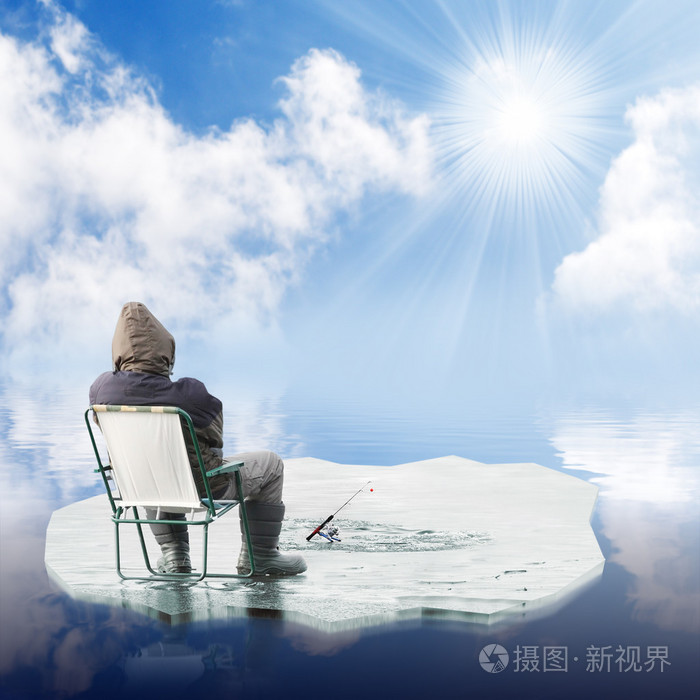 冰钓的渔民漂浮在冰山上的张有趣的图片