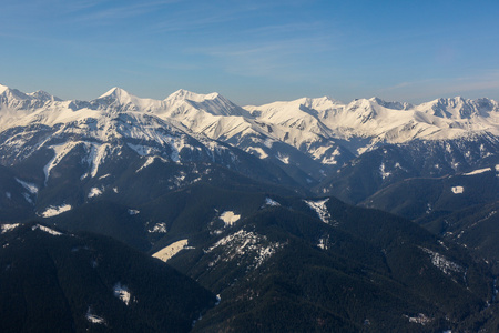 特拉山