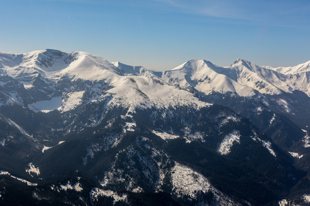 特拉山