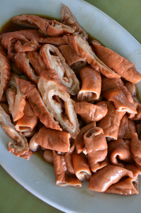 红烧的猪大肠照片