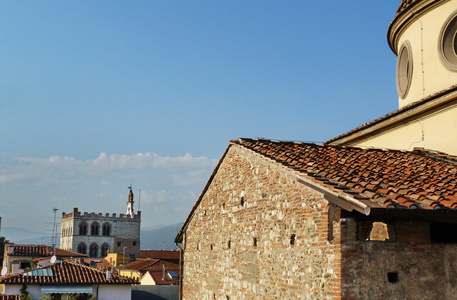 从皇帝城堡，托斯卡纳，意大利普拉托的视图