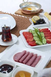 丰富美味的土耳其早餐