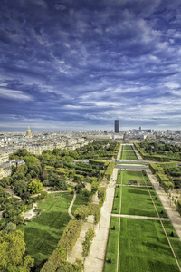 对 champ de mars 和荣军院的鸟瞰图