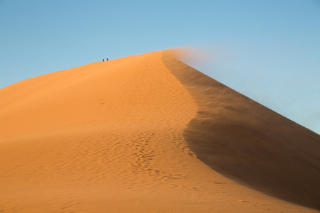 大沙丘和游客