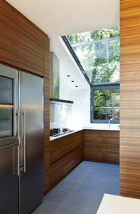 现代的空房子厨房