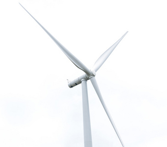 针对多云的天空的风电场的风力发电机组