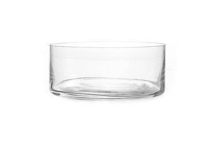 玻璃，在白色背景上孤立的空花瓶