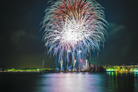 卡斯特德 foc 焰火节主要夜内