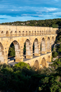 pont du gard 侧顶视图