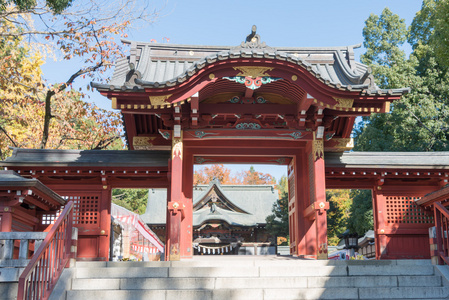 日本埼玉县秩父，秩父神社的新门大门