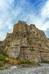 落日岩石上的罗斯托城堡