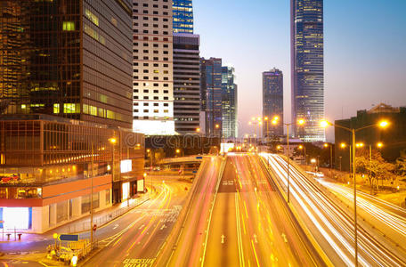 香港街景建筑的路灯小径