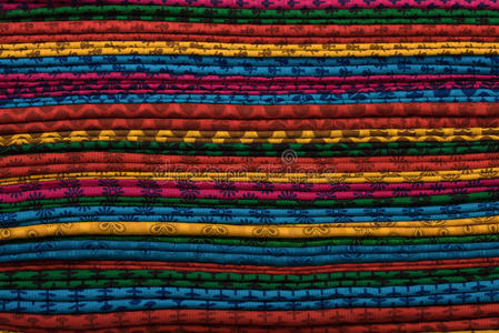 彩色织物