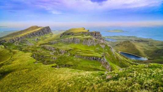 quiraing 海岸线在苏格兰高地的全景视图