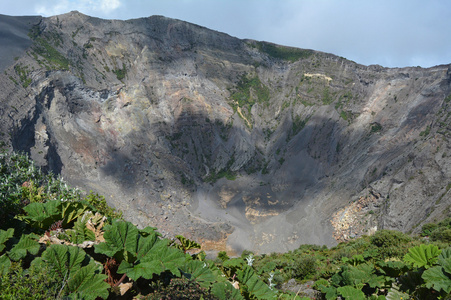 irazu 火山