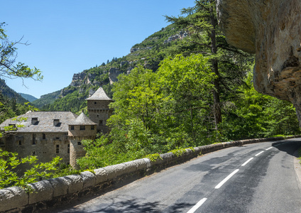 三峡杜塔恩 城堡