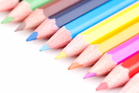 彩色木制铅笔