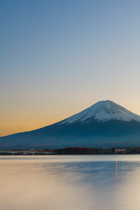 富士山在夕阳