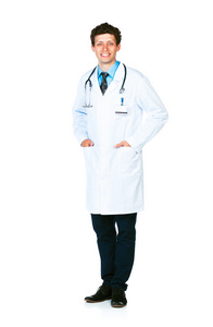充分长的面带笑容的医生站在一张白纸的画像