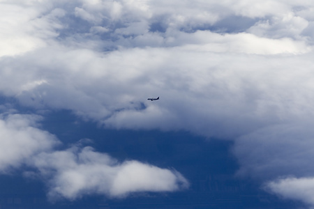 云的形成，从飞机上看过