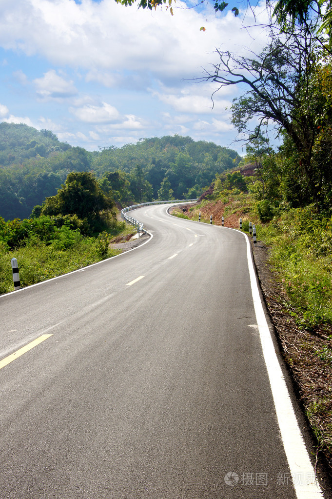 在泰国的曲折路