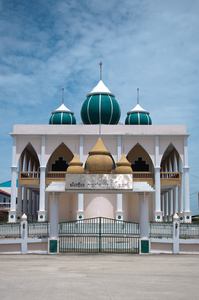 没文化在泰国的沙没巴干府清真寺照片