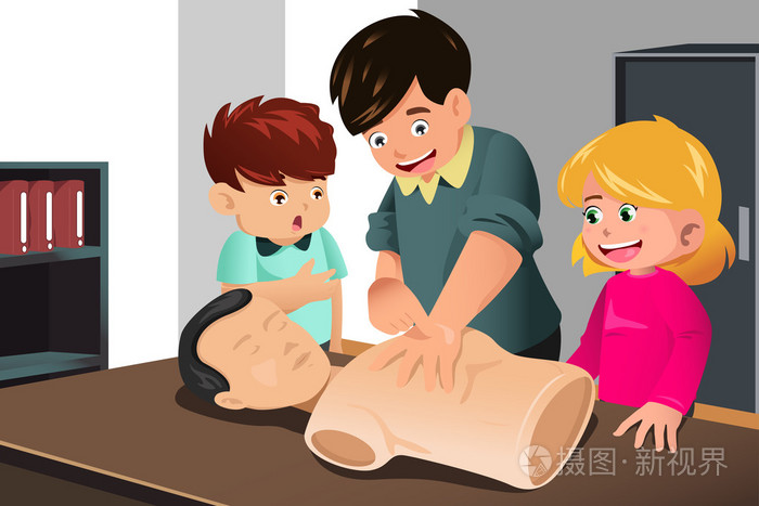 孩子们练习心肺复苏术
