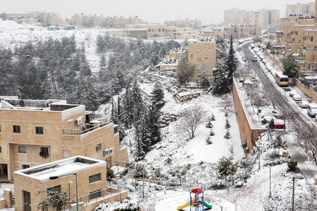 在耶路撒冷的雪